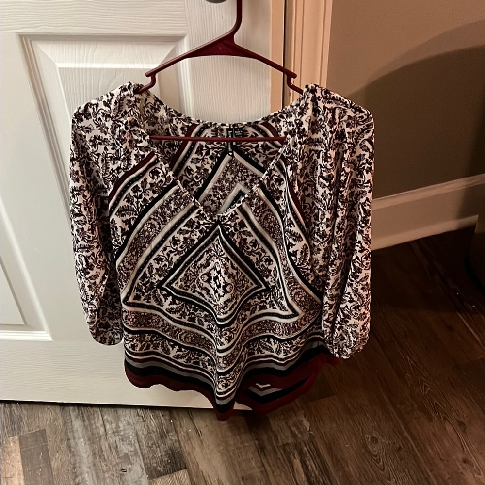 HeartSoul Black and White Graphic 3/4 Sleeve Blouse